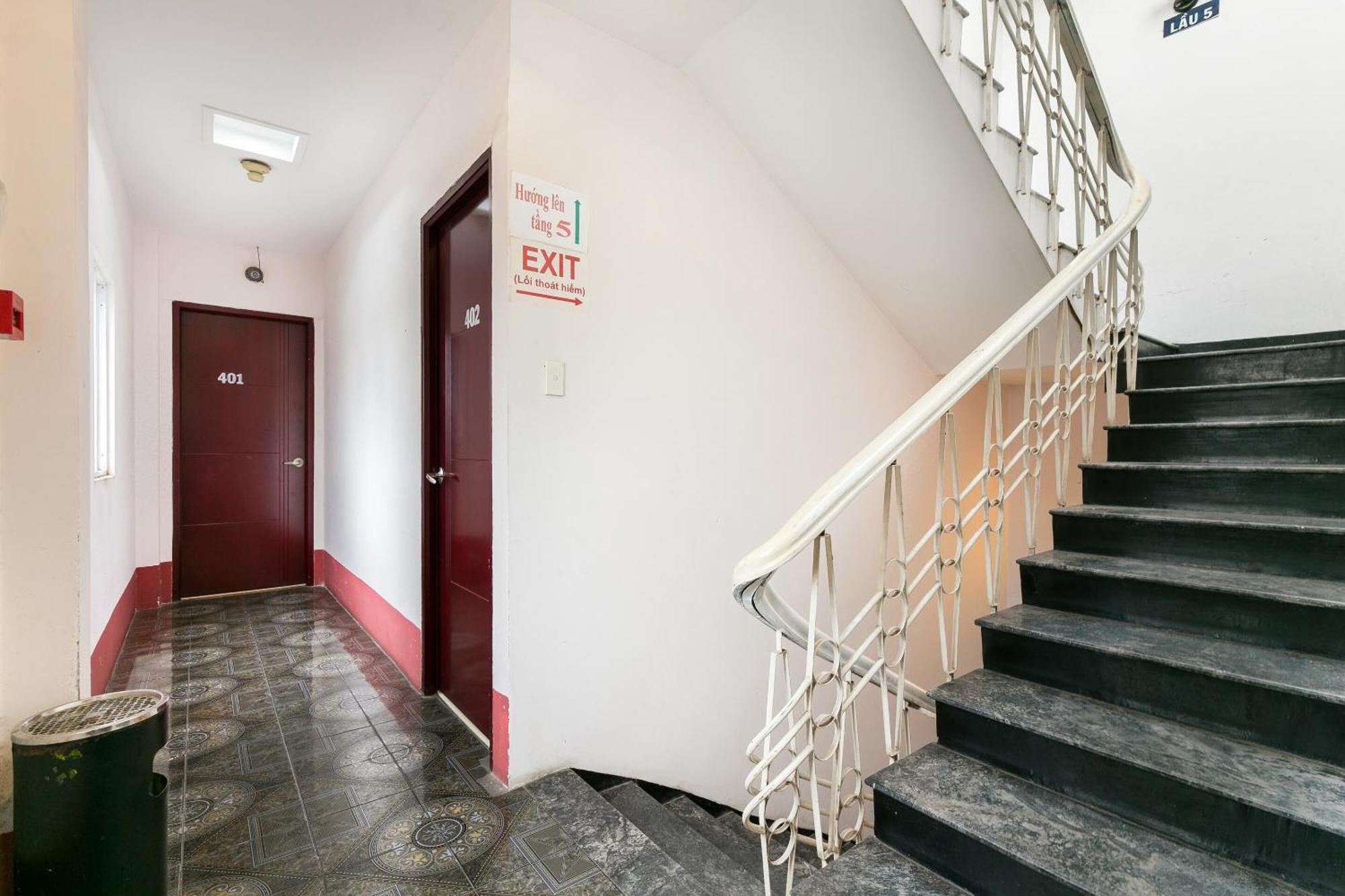 Oyo 373 Habana Hotel Хошимін Екстер'єр фото